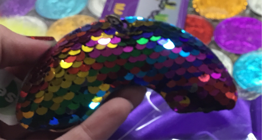 FLIP SEQUIN RAINBOW KEYCHAIN