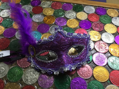 ASSORTED COLOR BRAIDED GLITTER MASK WITH FEATHER