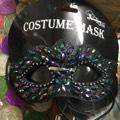 JEWELED COSTUME MASK BLACK