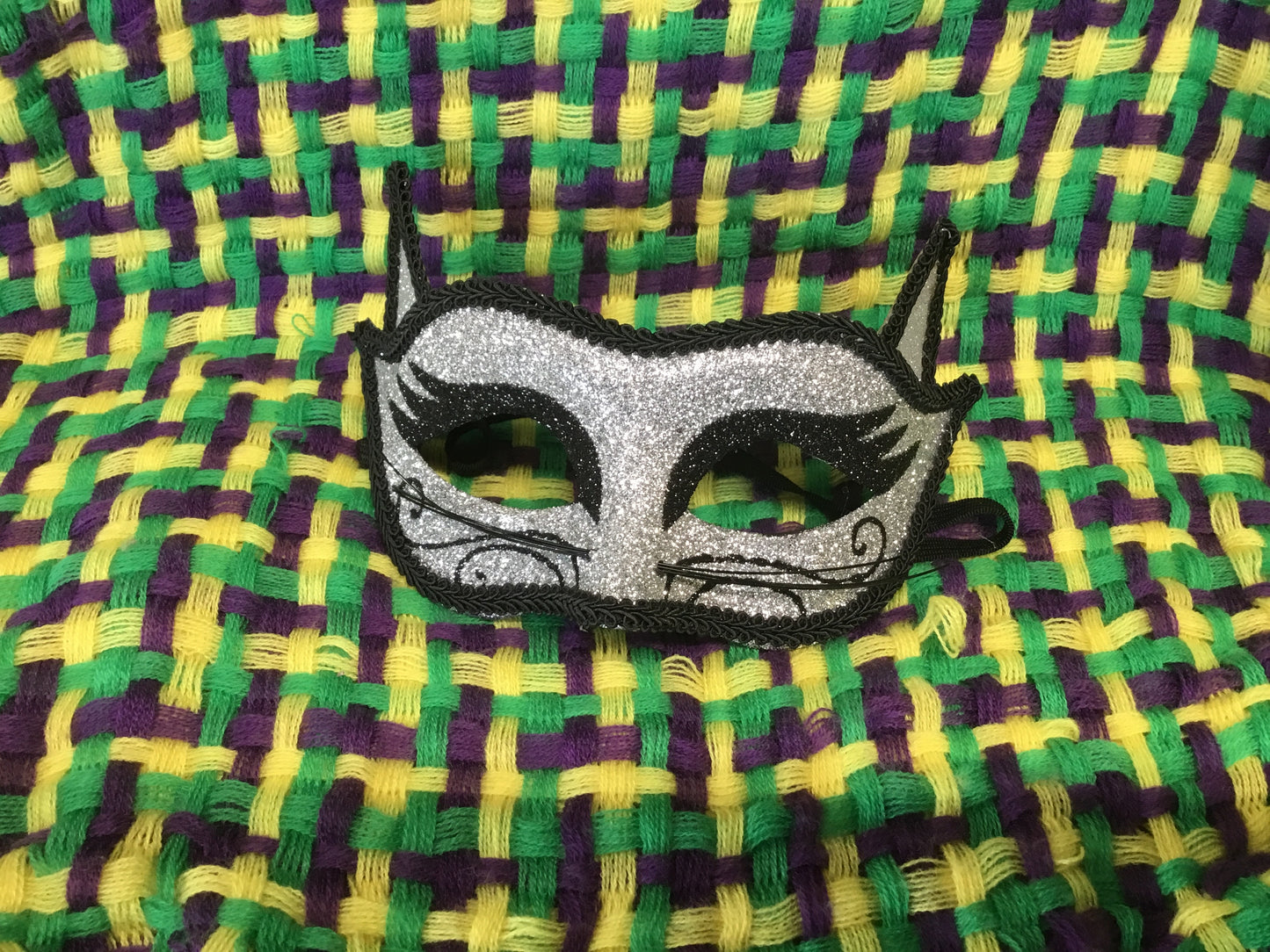 SILVER GLITTER CAT MASK