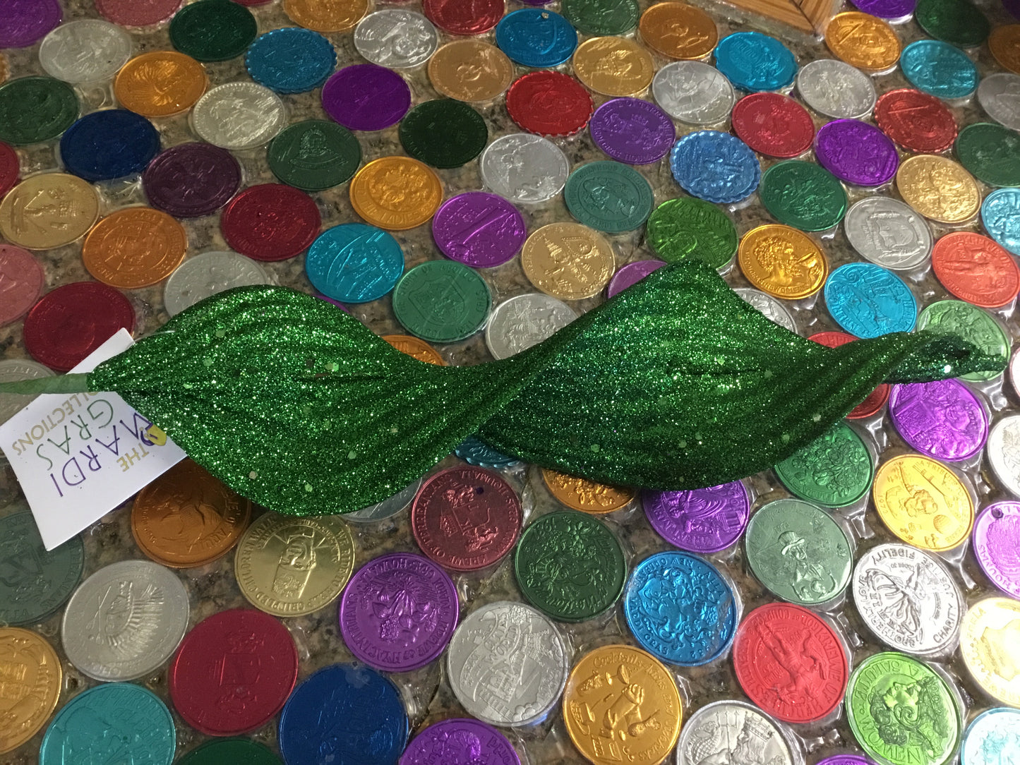 34” Green Glitter Swirl Leaf