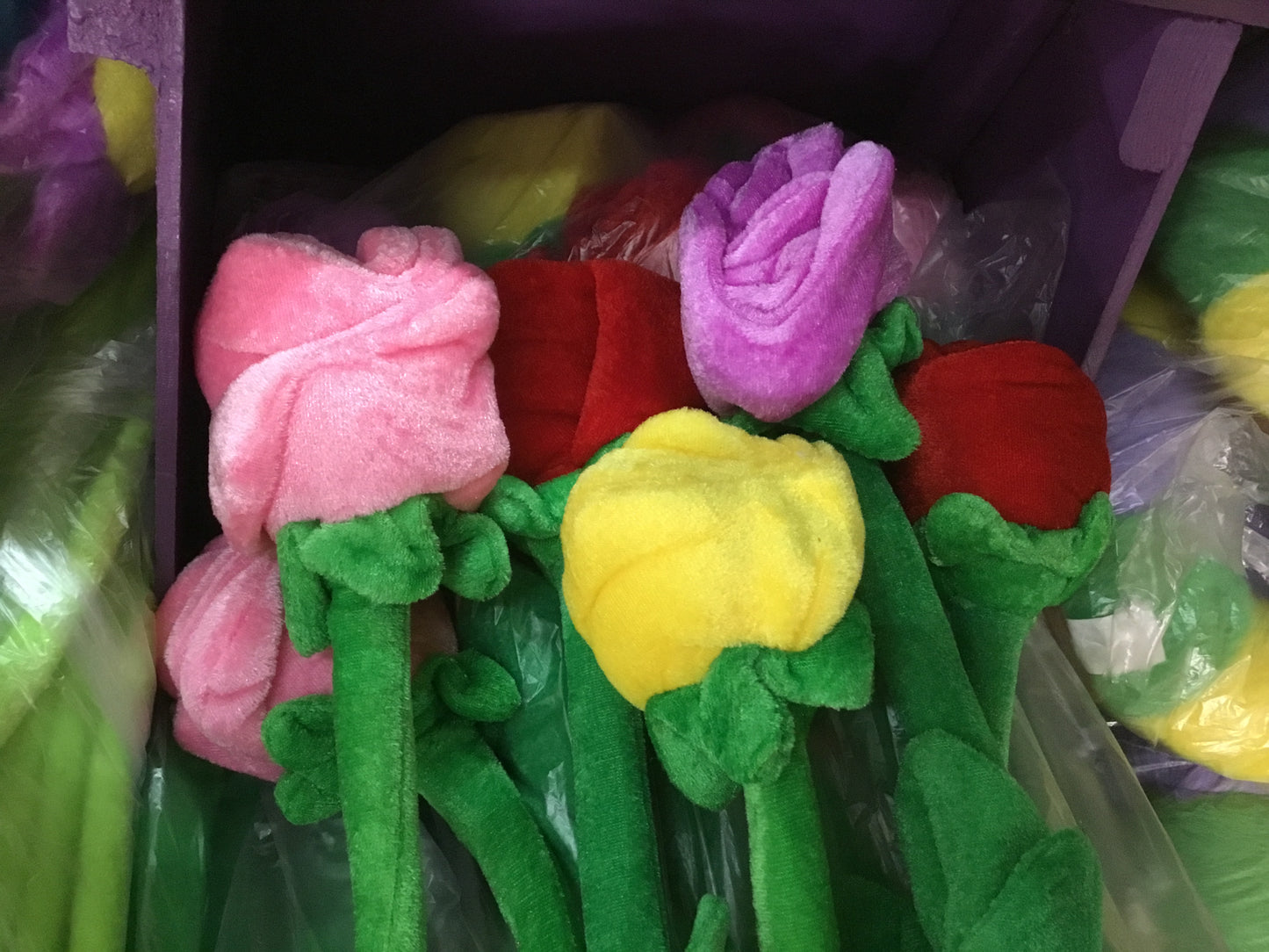 PLUSH ROSE ASSORTED COLOR 6 PCS